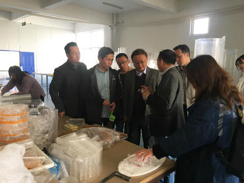 市科协庄文辉副主席率展区改造小组赴合肥展品公司考察