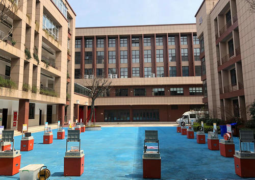 科普大篷车走进南京市青秀城小学