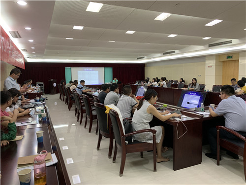 2019年南京市金钥匙科技竞赛科技辅导员培训班 成功举办