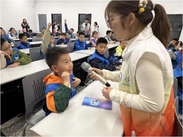 筑牢安全根基 护航少年成长｜南京科技馆开展4·15国家安全教育日主题研学活动