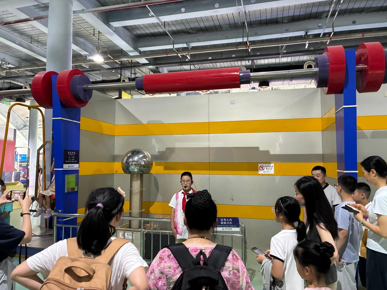 南京科技馆“科技小使者”暑期定时讲解活动圆满落幕