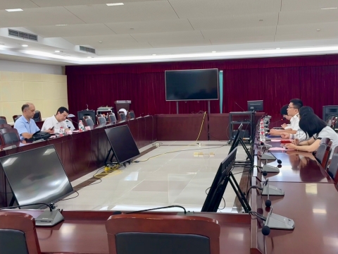 乌兹别克斯坦国家自然博物馆代表团莅临南京科技馆考察交流